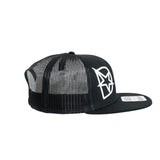 DmaxStore D-Star Snapback Hat (White/Black)
